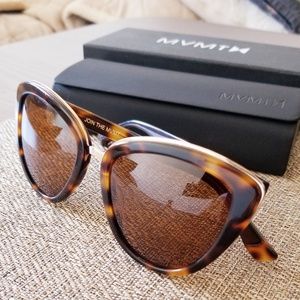 MVMT CAE EYE SUNGLASSES